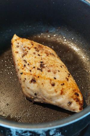 减肥减脂｜快手煎牛肉三文鱼的做法 步骤5