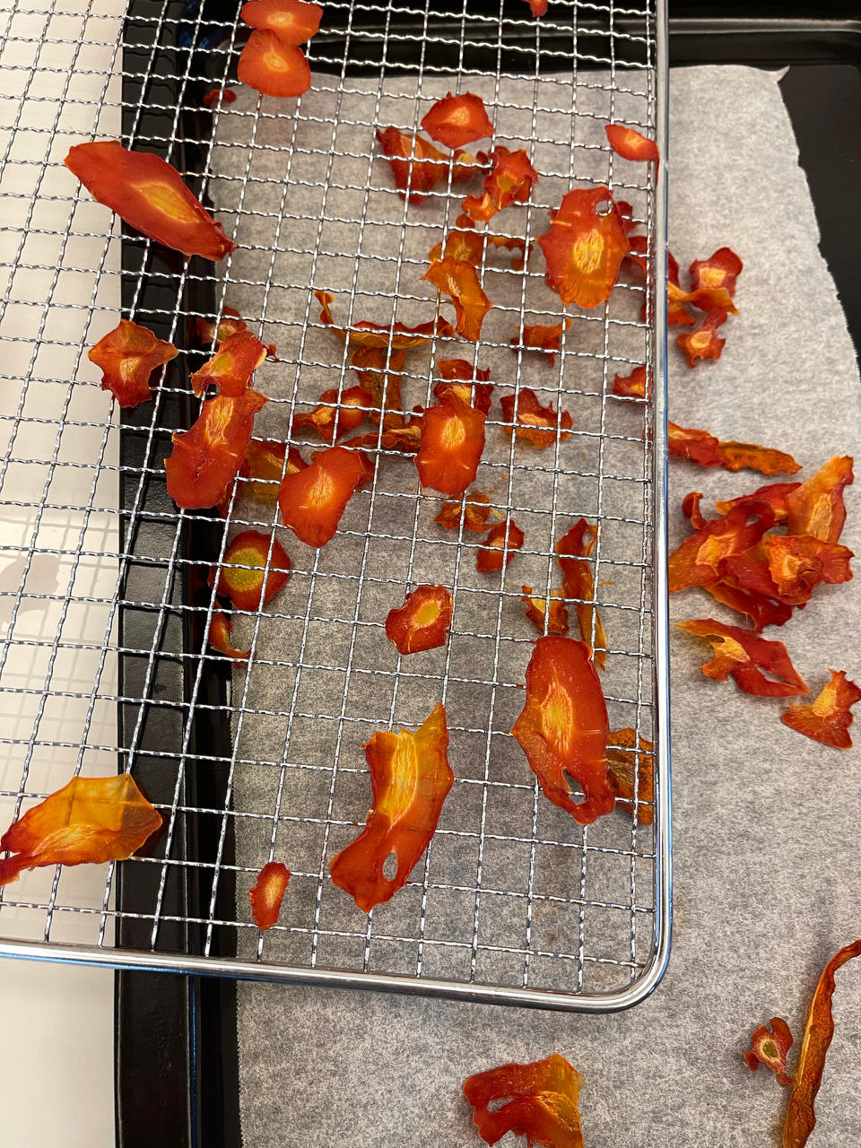 胡萝卜脆片（烤箱或明火均可）