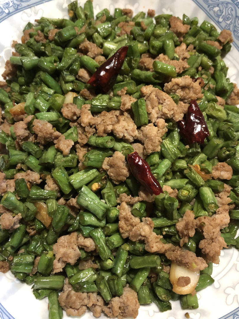 豆角炒肉沫