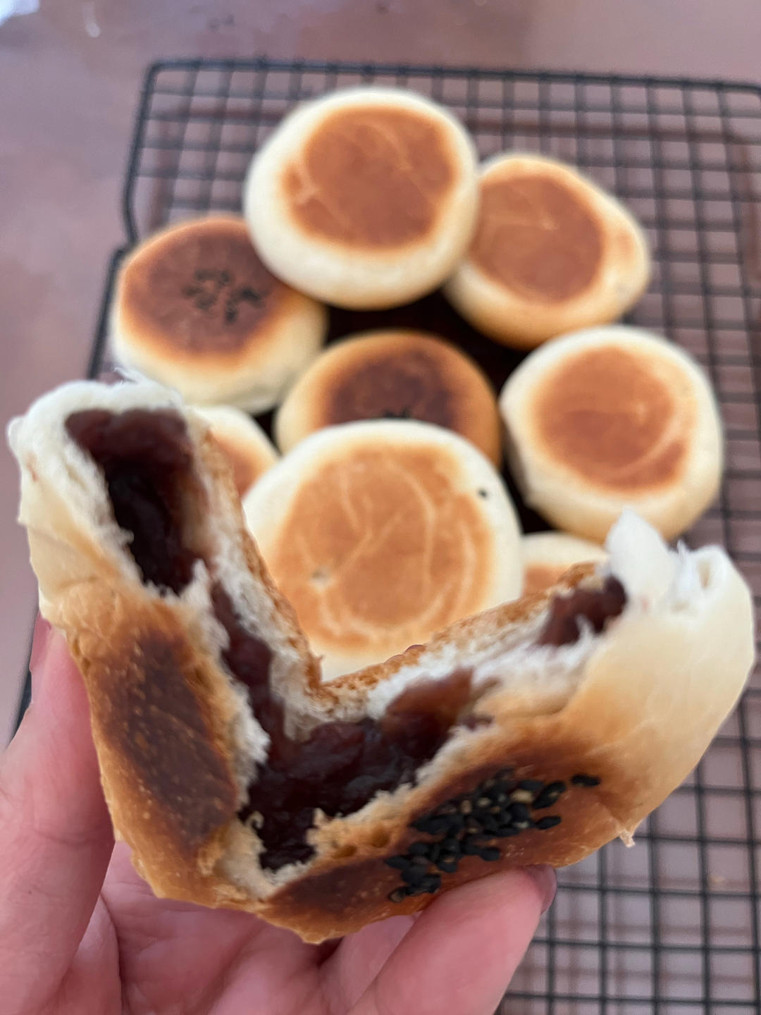 软噗噗的 芋泥包