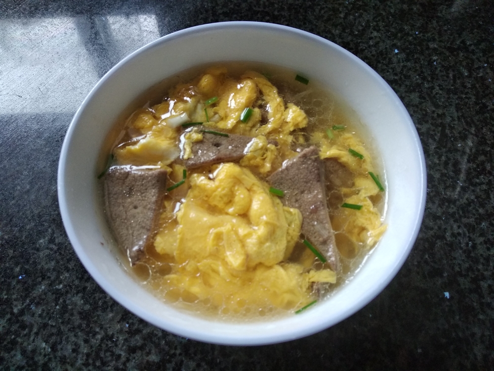 [家常菜]猪肝蛋汤