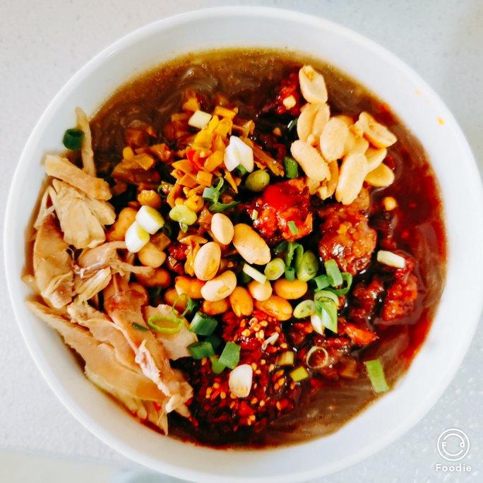 堂妈小厨——超好吃的酸辣粉