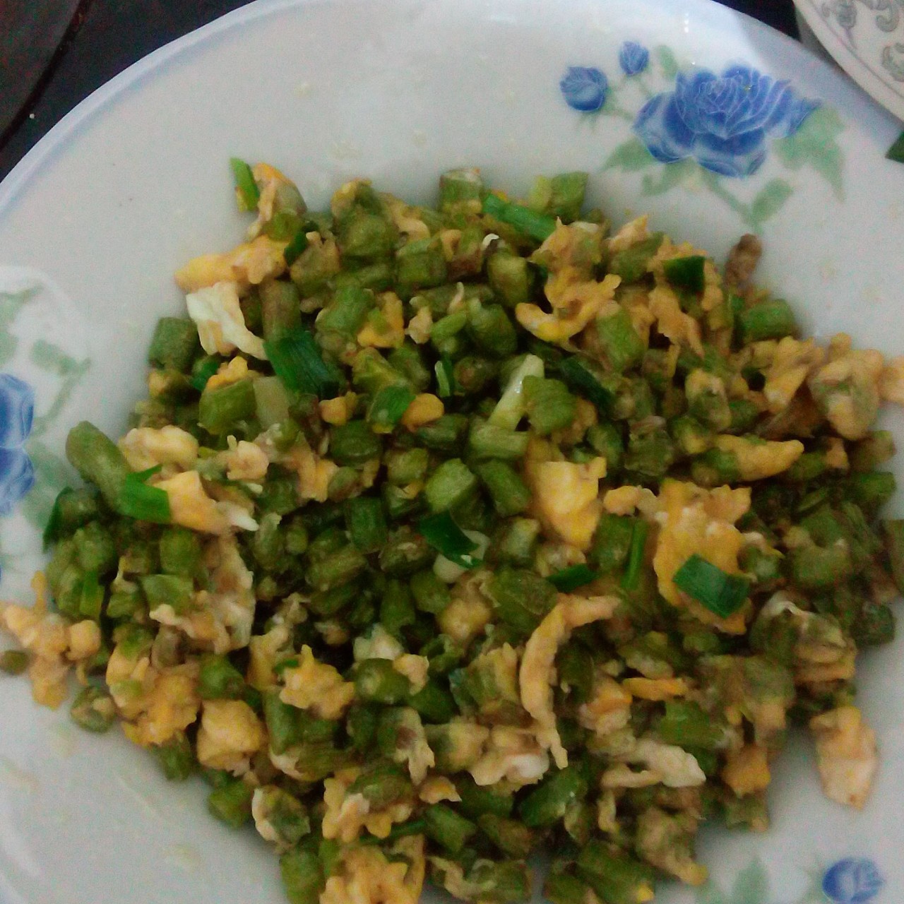 豆角炒鸡蛋