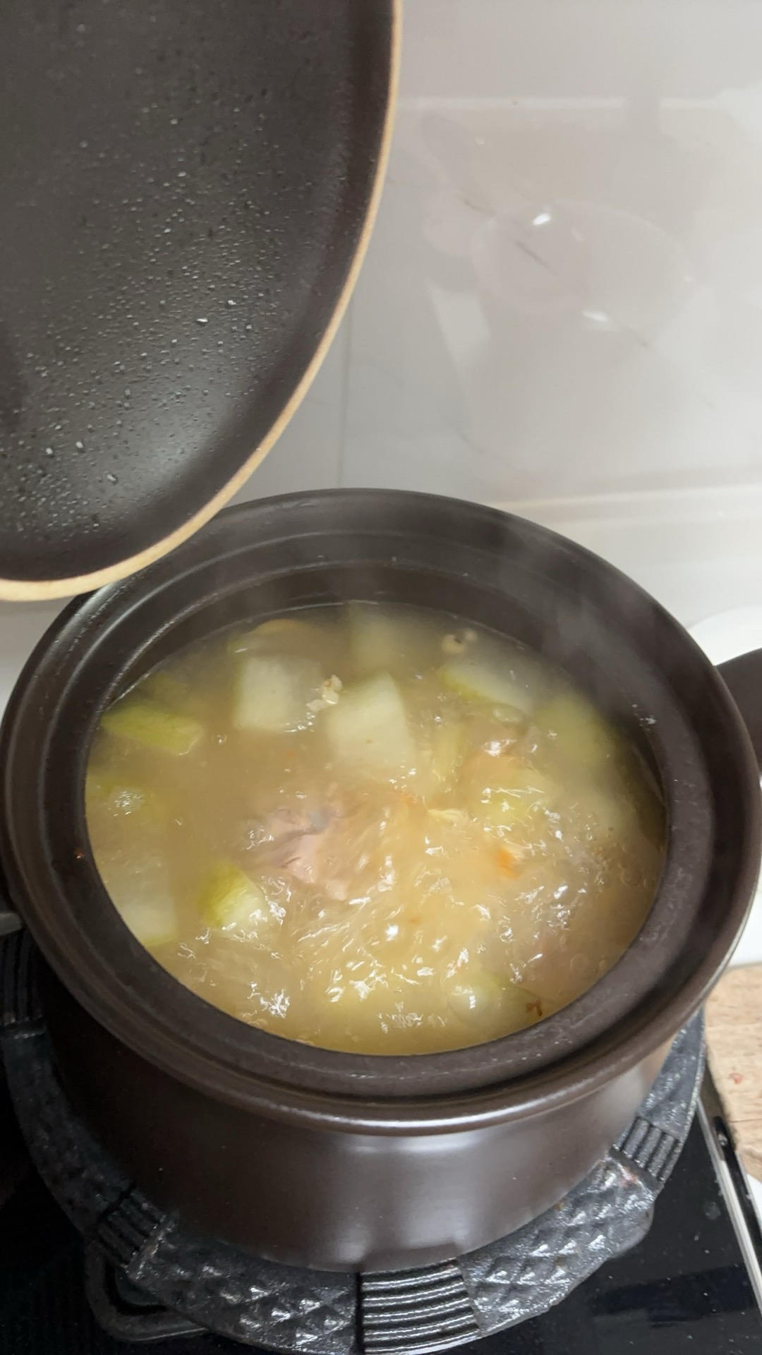 冬瓜排骨汤，夏天的味道