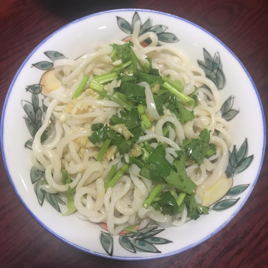 春光明媚77做的蒜面条