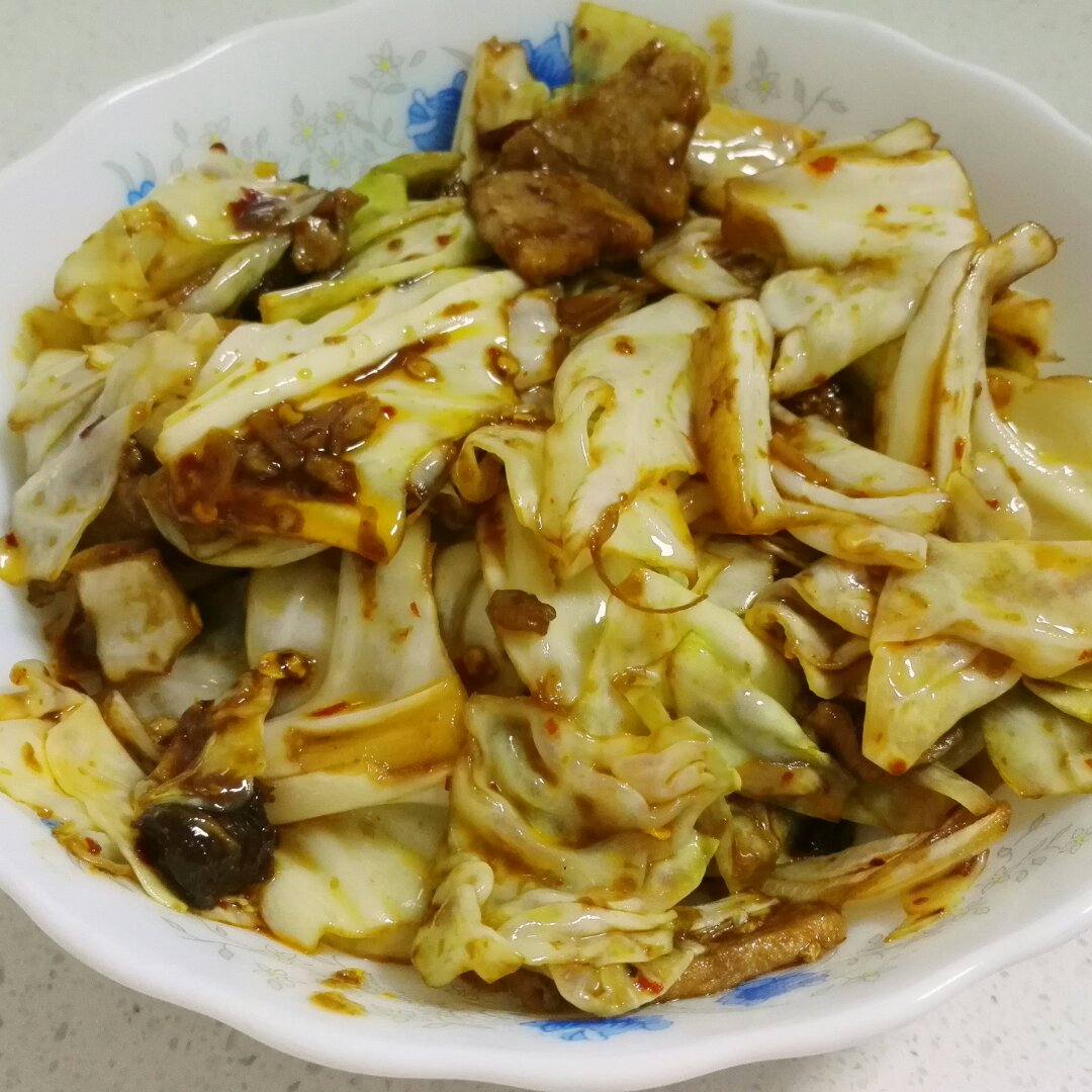 阿婆手撕包菜
