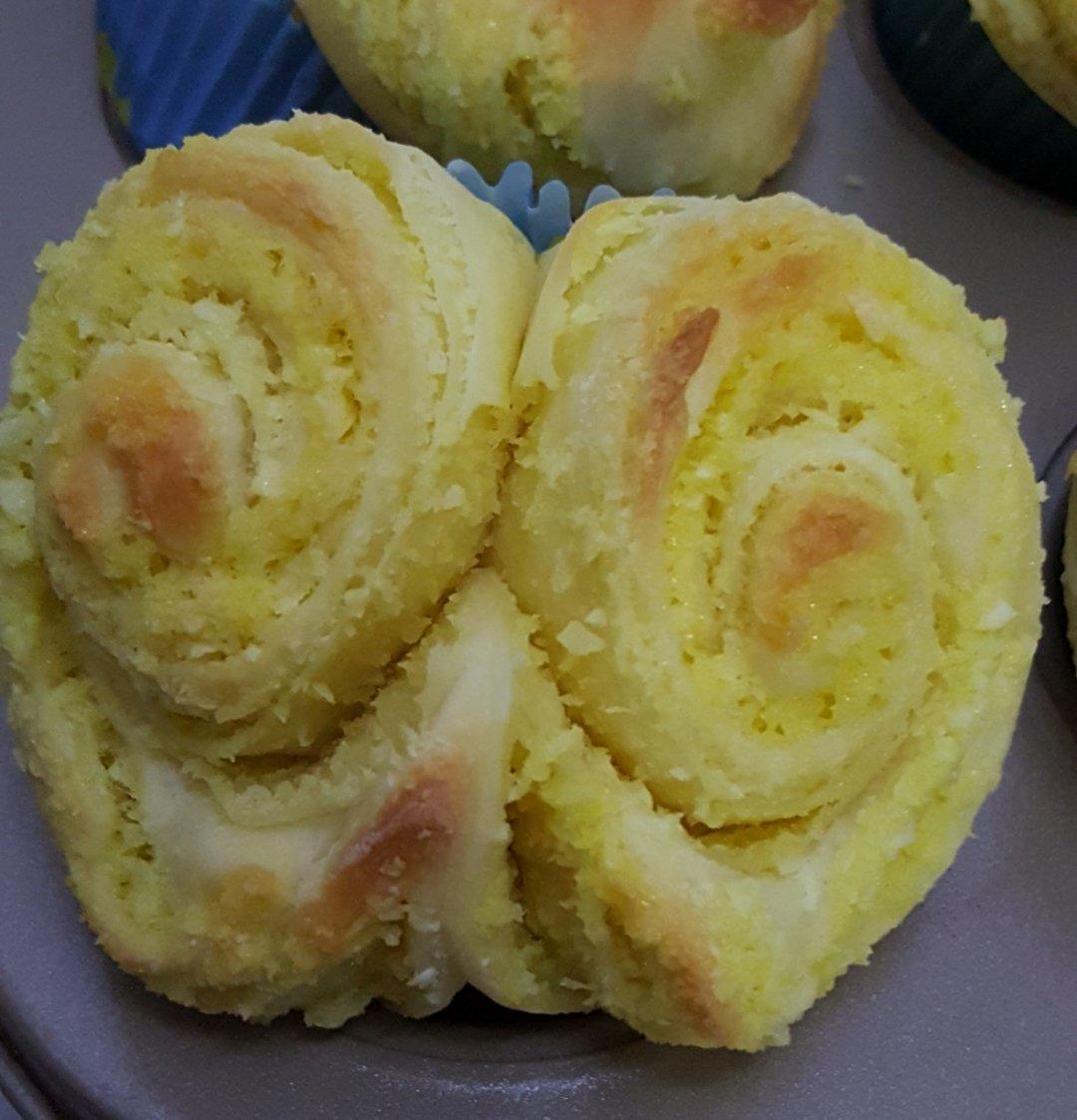 千层椰蓉小面包