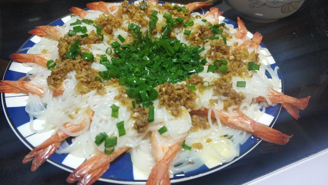 蒜蓉粉丝蒸虾