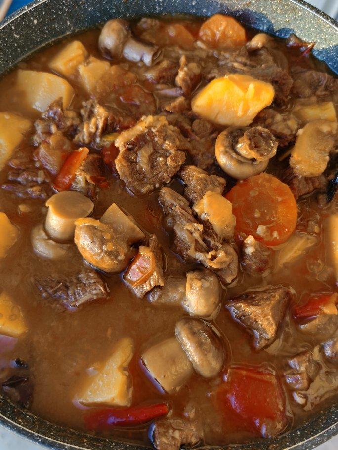 番茄土豆炖牛肉 里的小秘密