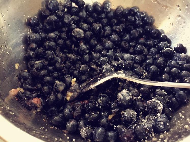 粒粒果肉蓝莓酱的做法