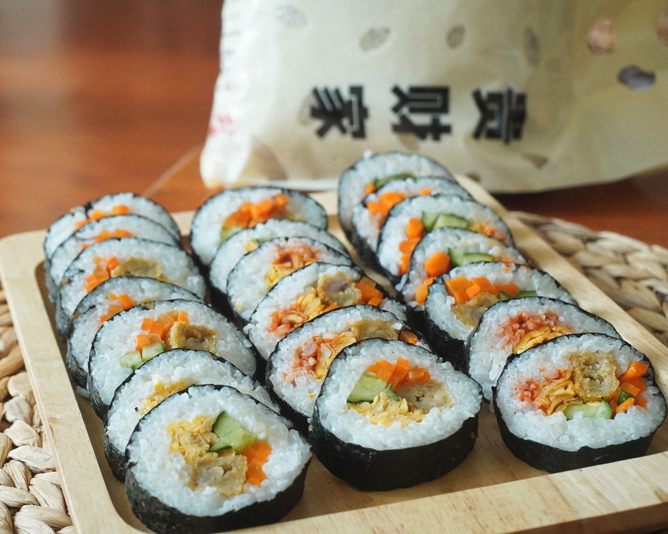 紫菜卷寿司（辣酱&沙拉酱口味）