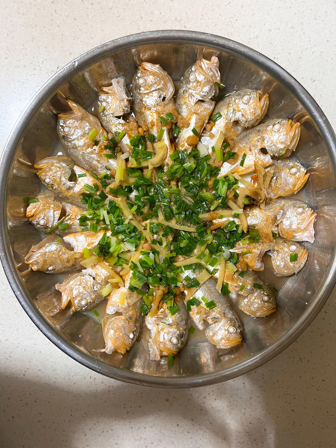 黄豆酱蒸狮子鱼（黄皮头）