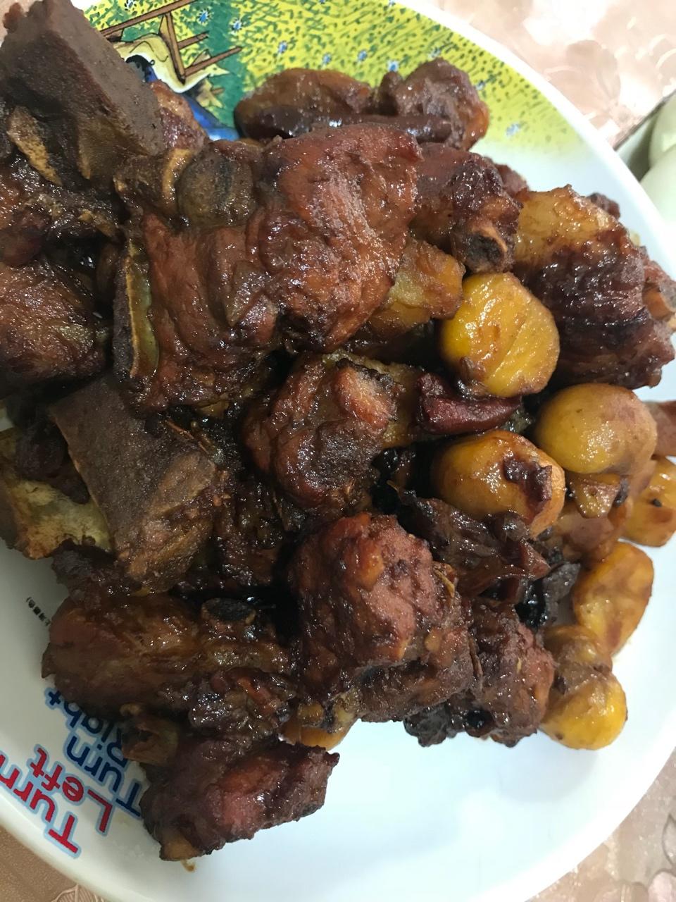 板栗烧排骨