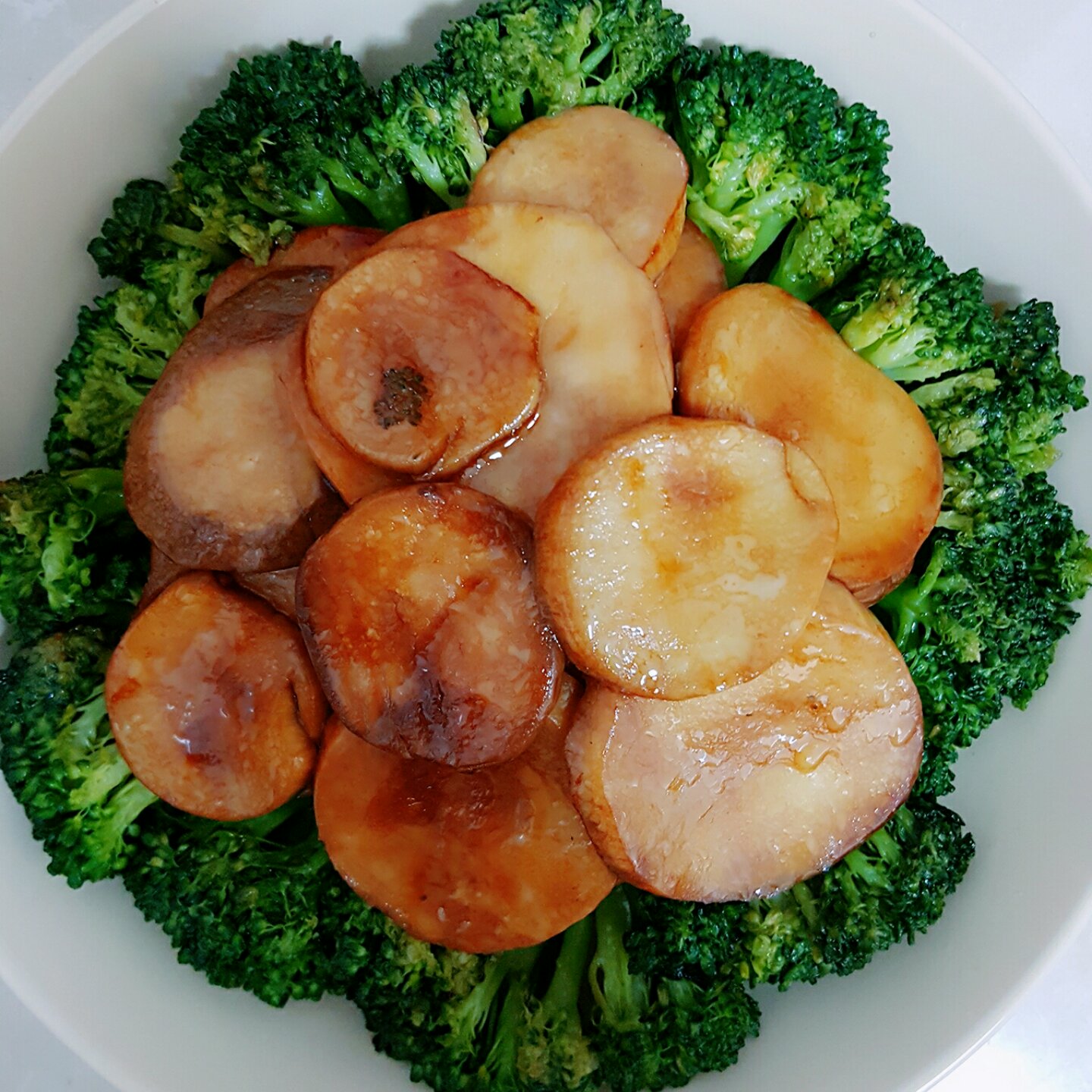 杏鲍菇扣西兰花