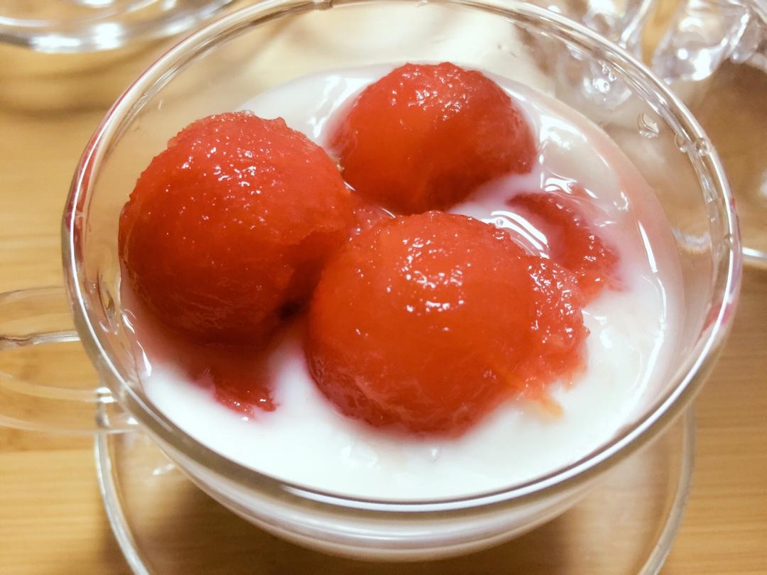 青藤卉子做的西瓜酸奶