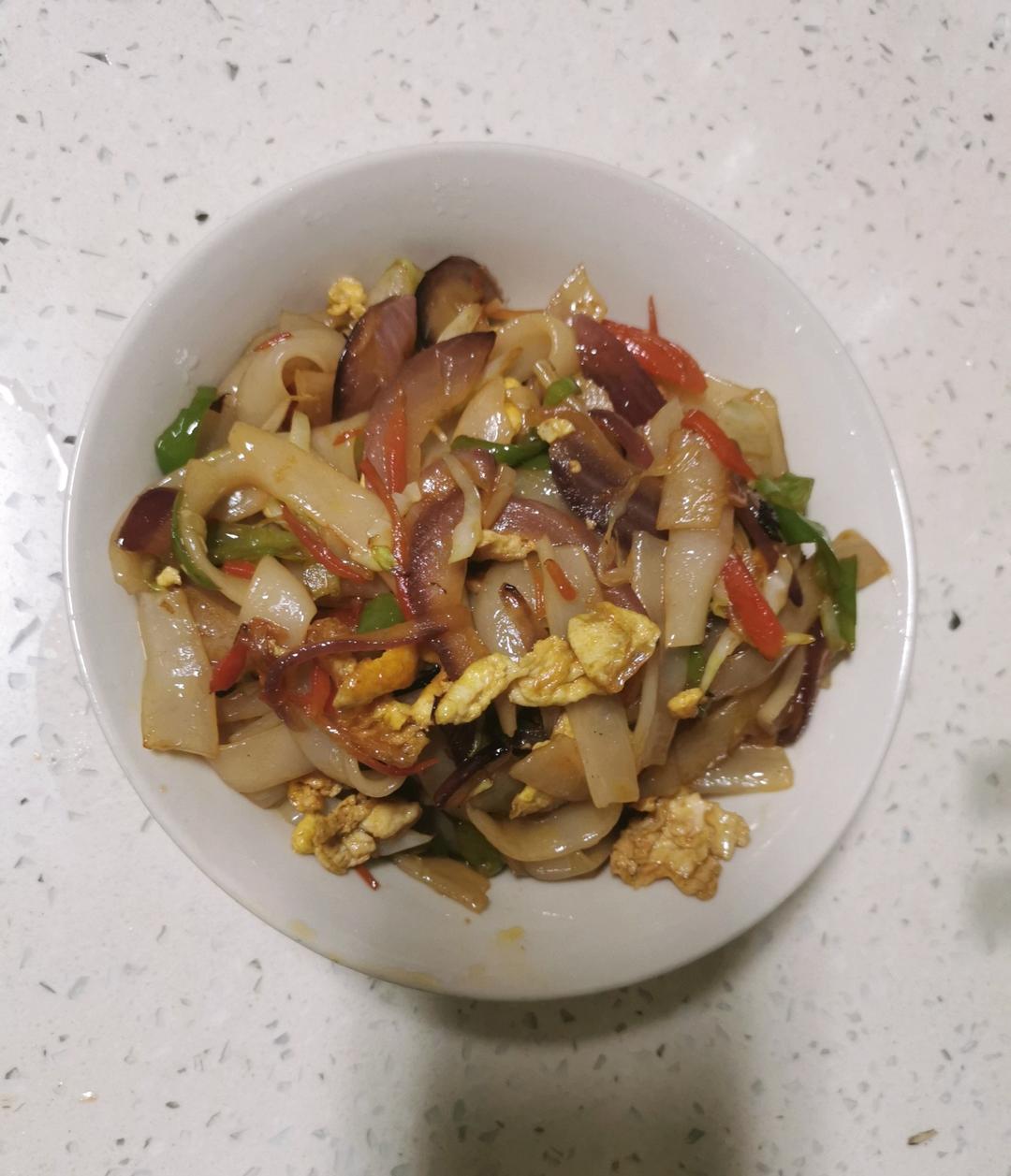 炒面（消耗挂面巨简单菜谱）