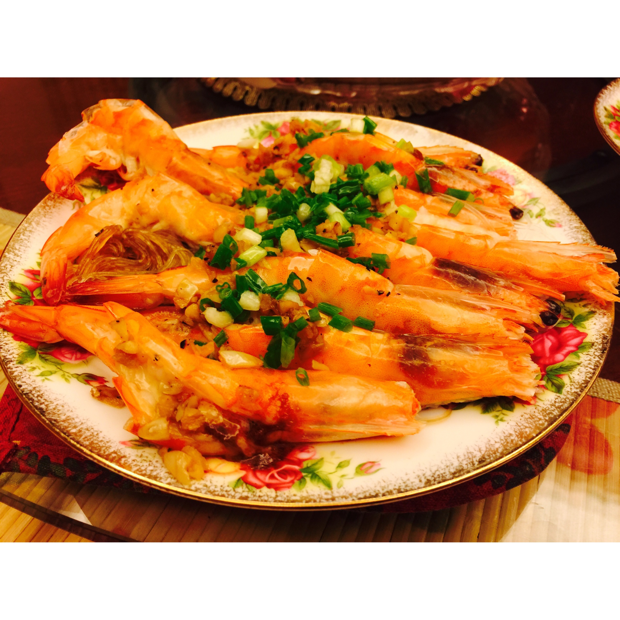 蒜蓉粉丝蒸虾