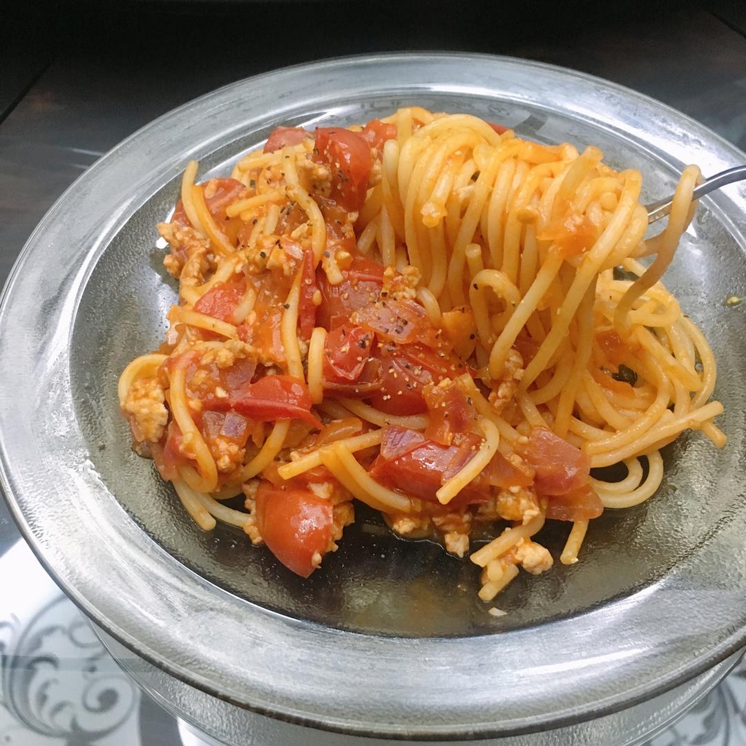 番茄肉酱意面