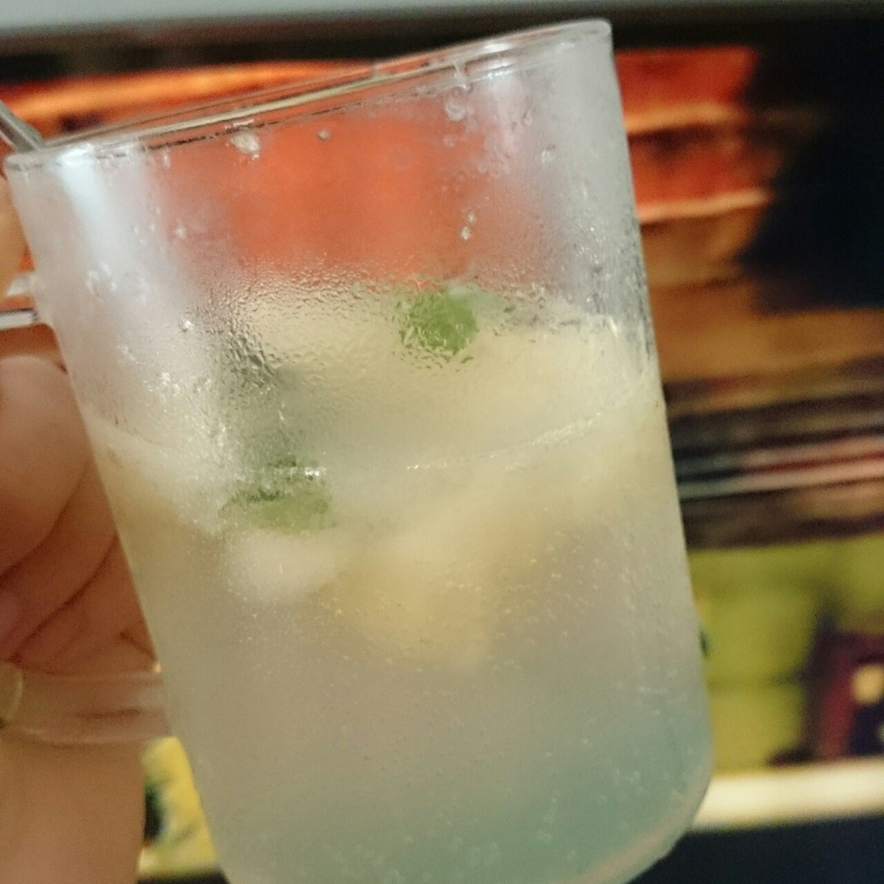 少女特饮蜜桃MOJITO鸡尾酒