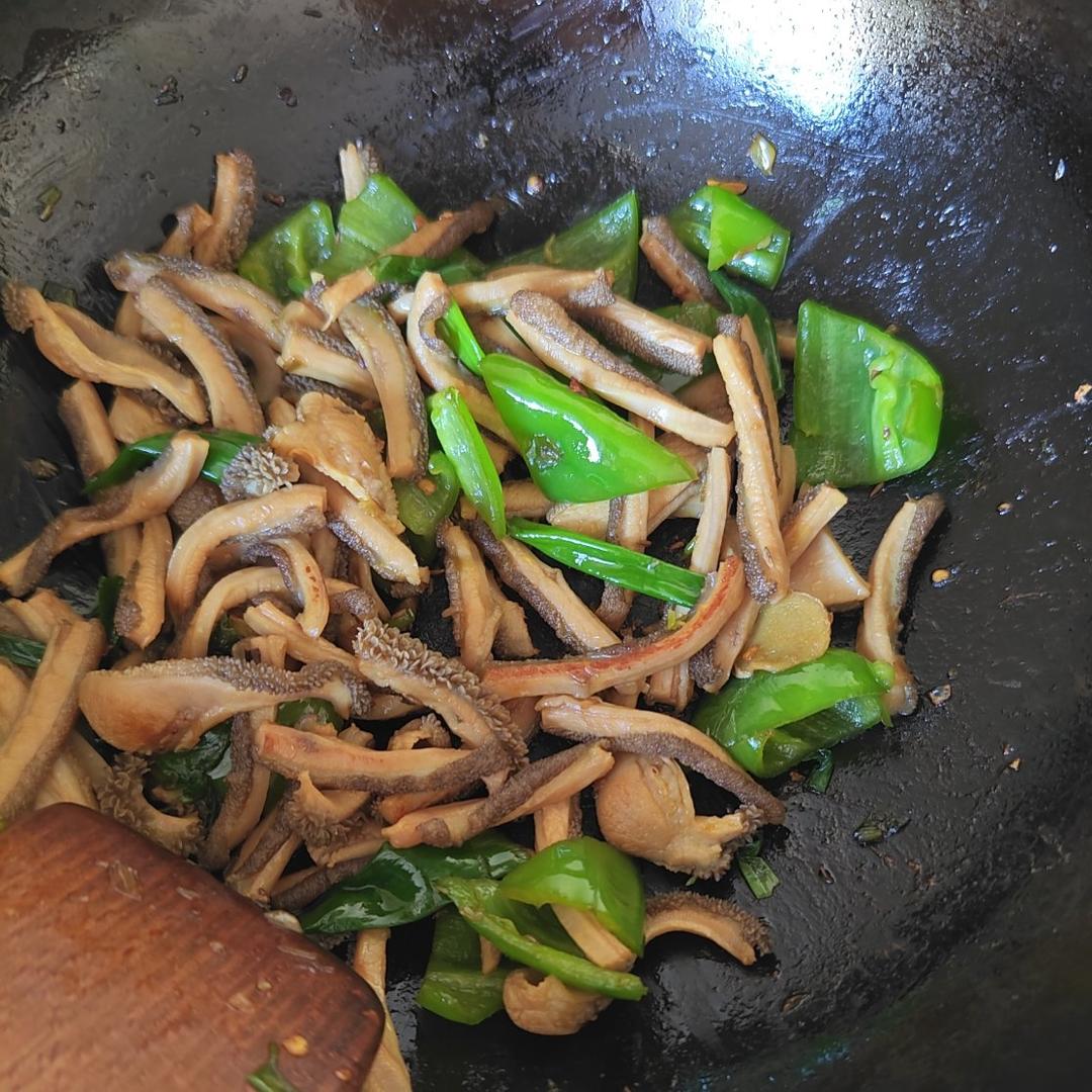 尖椒炒牛肚