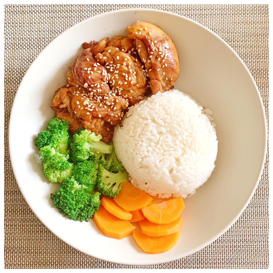 照烧鸡腿饭