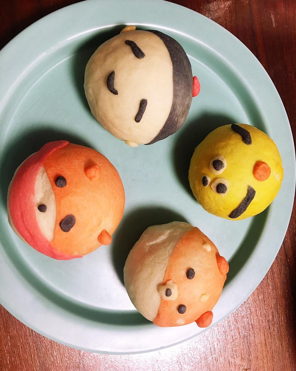 萌萌的卡通造型蛋黄酥，做法了解一下