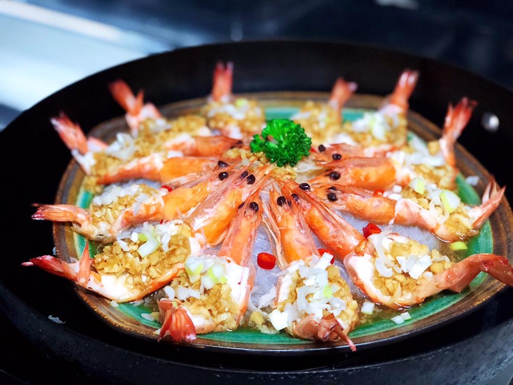 躲躲猫做的花开富贵虾