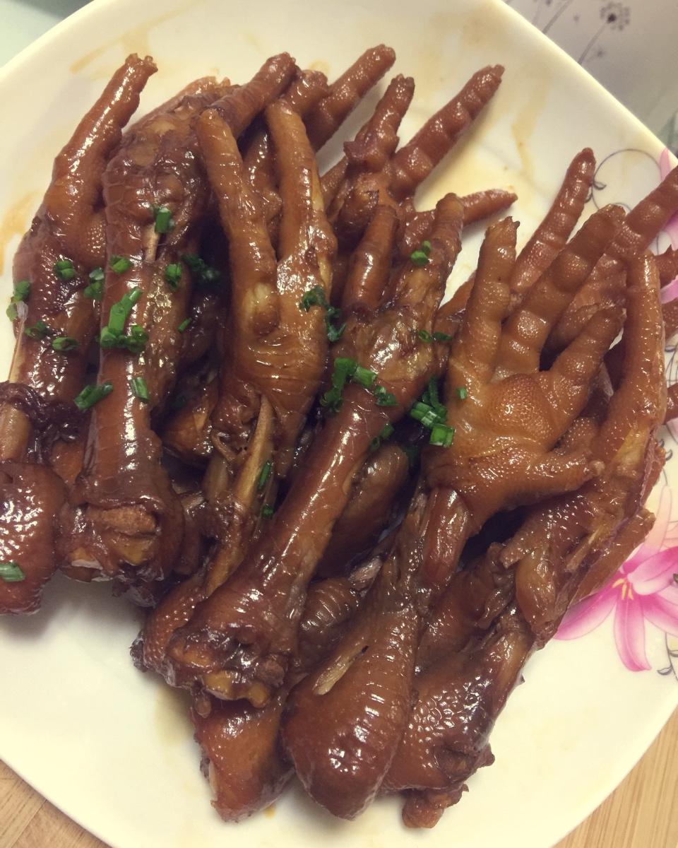 秘制红烧鸡爪