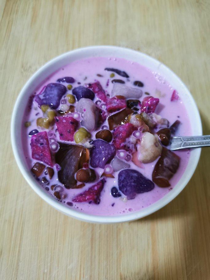 《Tinrry+》Q弹芋圆仙草冻