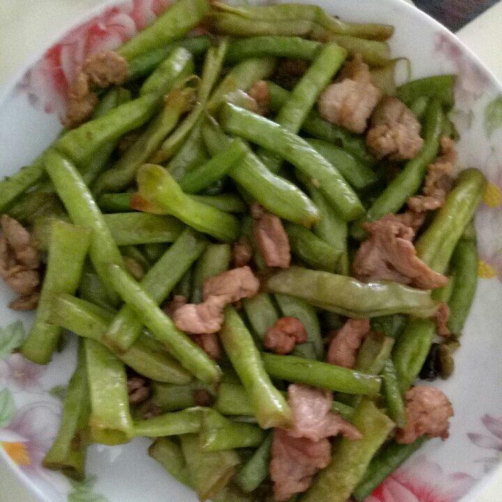 豆角炒肉丝
