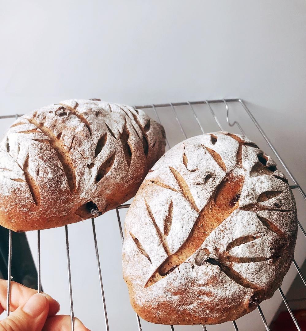 果料满满-红茶蔓越莓核桃面包