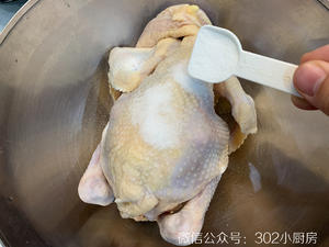 【0463】葱油鸡（含切鸡的方法）  <302小厨房>的做法 步骤4