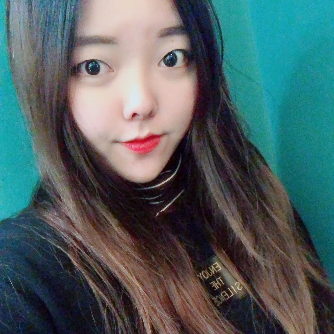 努力的中二少女