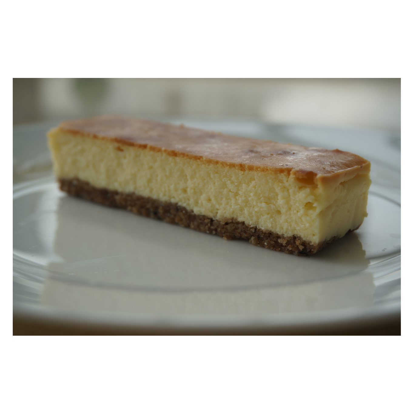 纽约甜点学校食谱：无淡奶油，无酸奶油，无面粉，最简单却最美味的纽约芝士蛋糕。食材极简，口感惊艳！