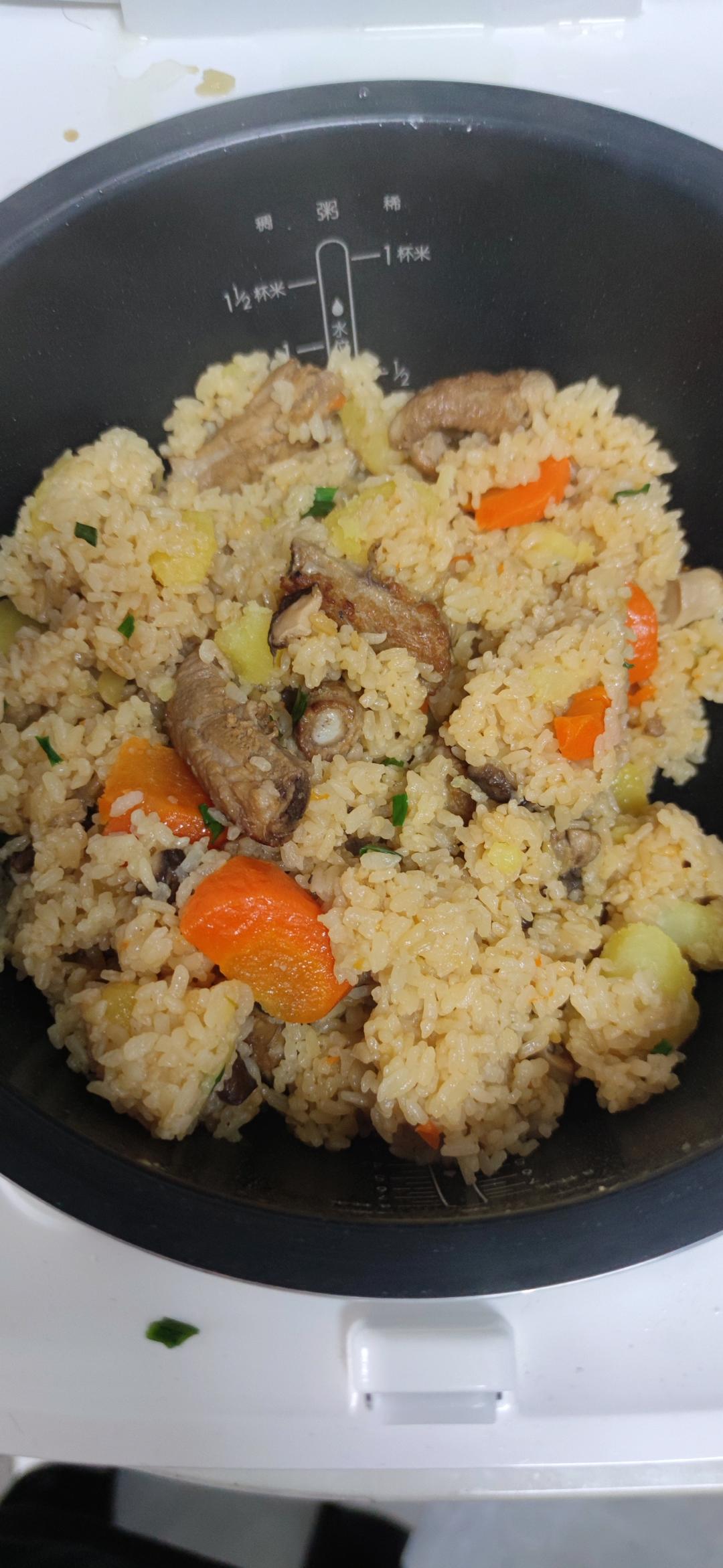 电饭锅版排骨焖饭