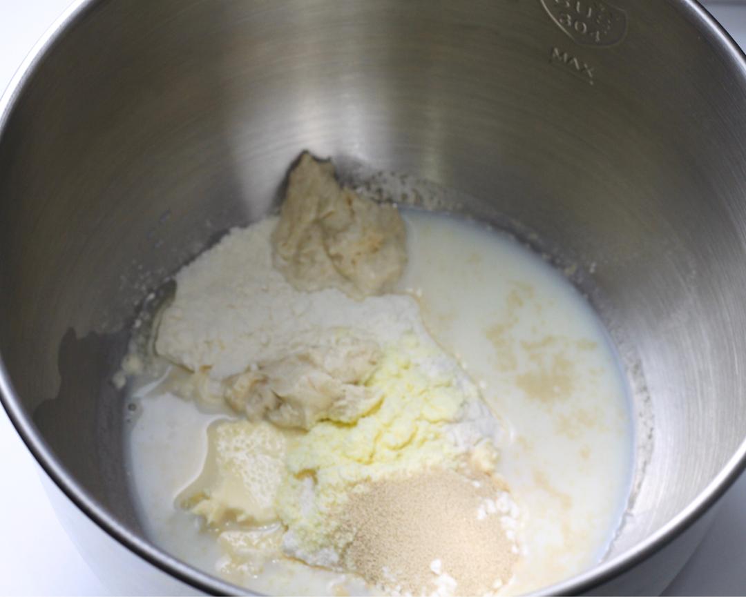 纯奶手撕吐司的做法 步骤1