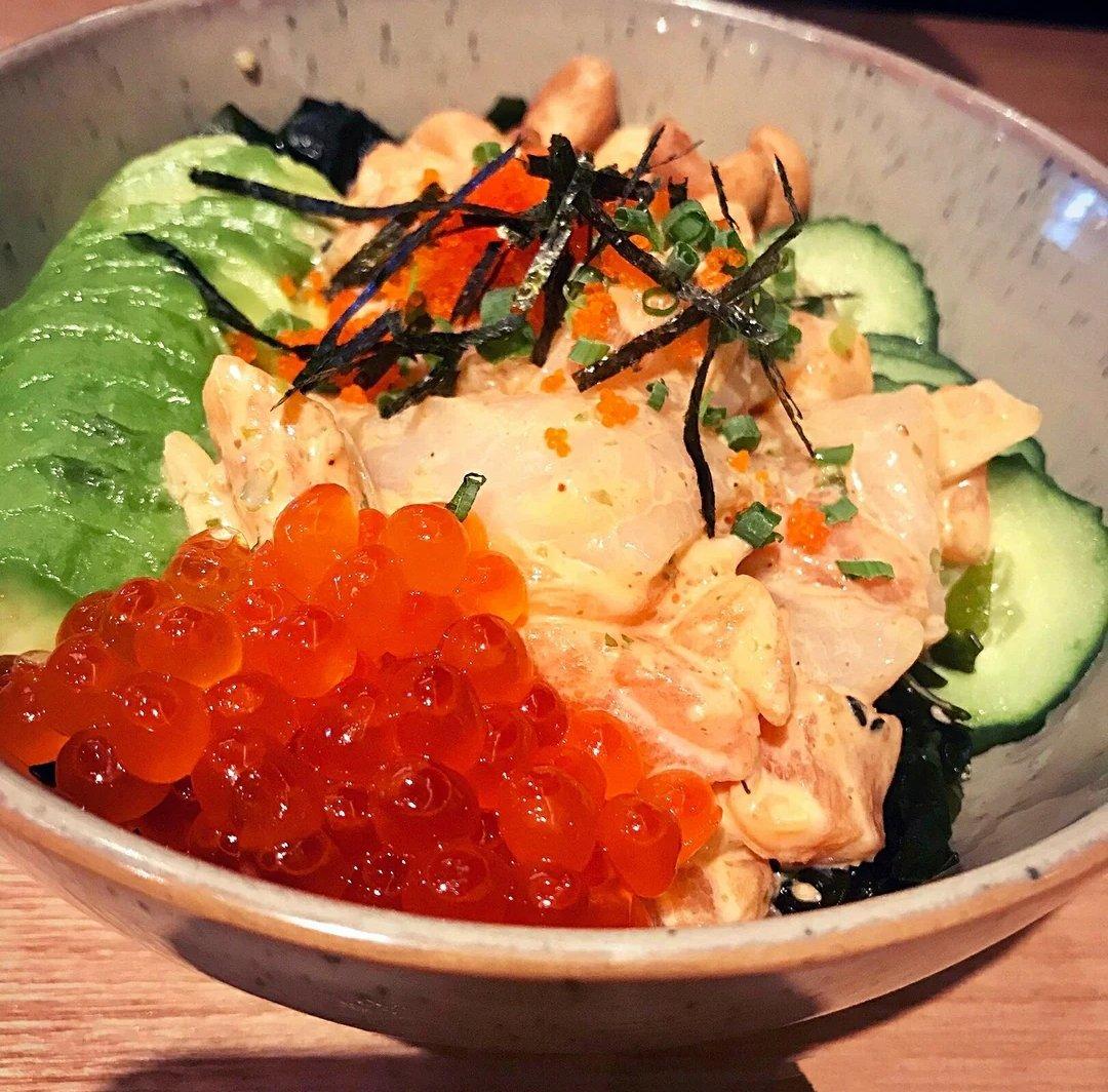 Poke Bowl 海鲜波奇饭