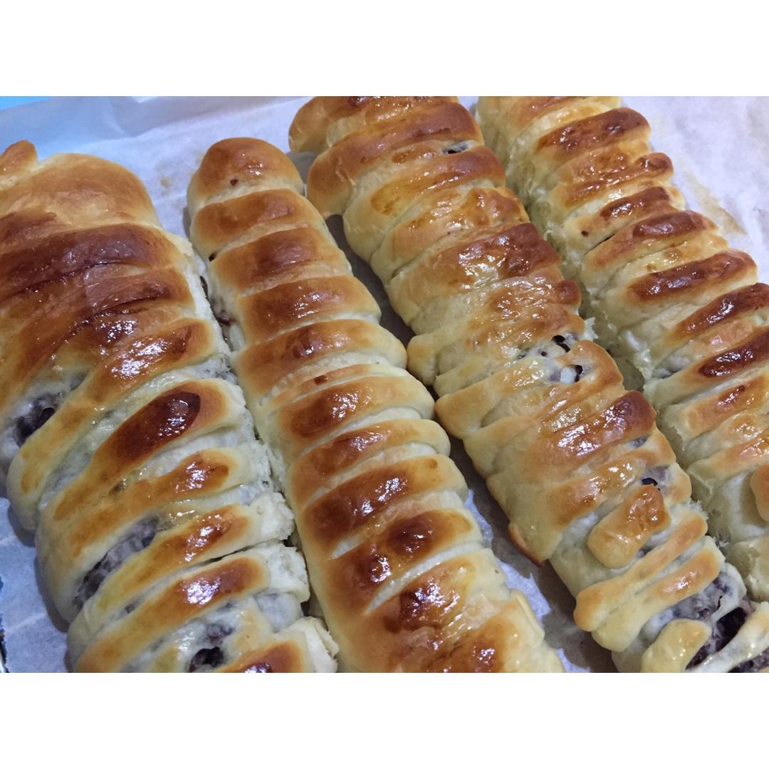 毛毛虫面包