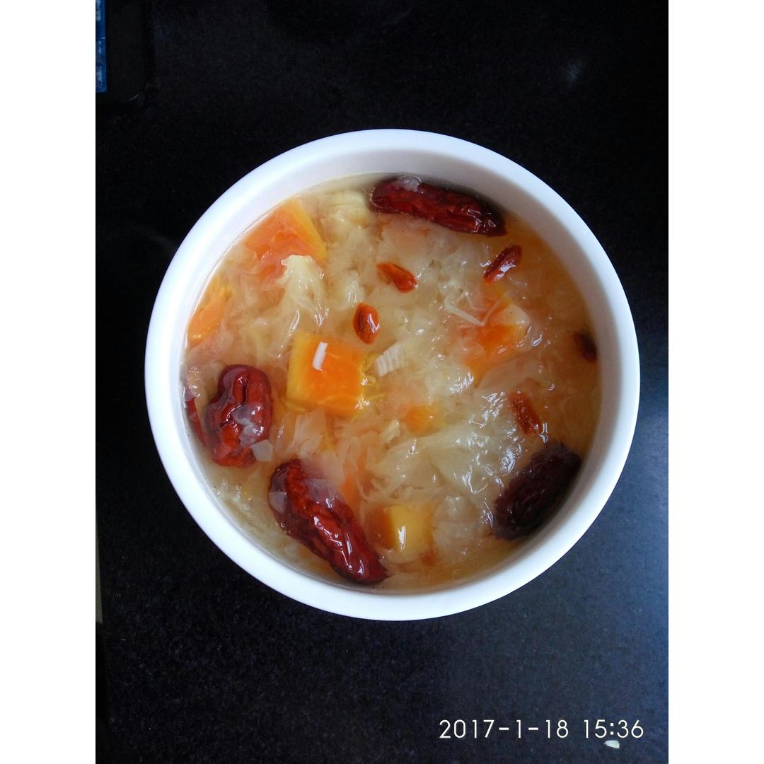 冬日暖汤——菌菇汤