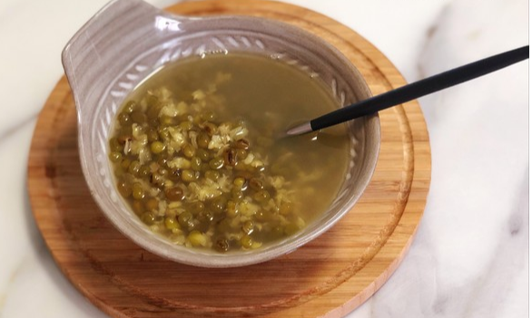 小美版绿豆汤的做法