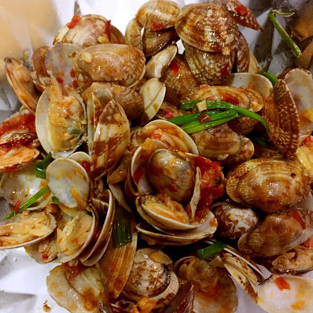 tt的美食之旅做的香辣炒花甲