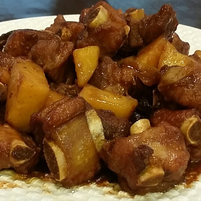 小土豆烧排骨
