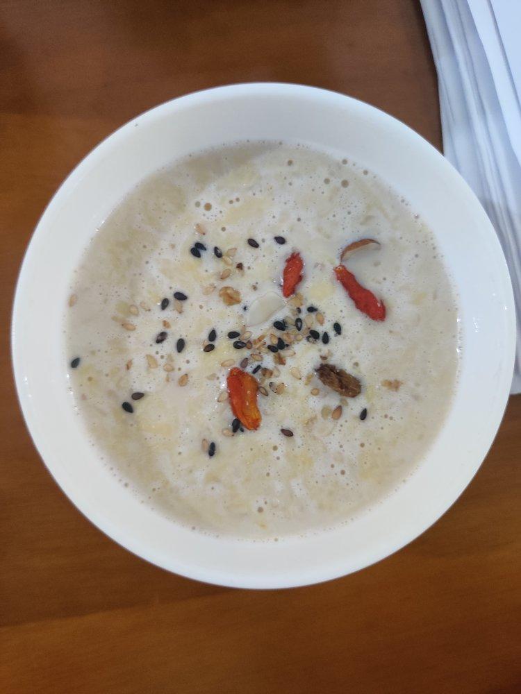 秋冬快手甜品，牛奶鸡蛋醪糟，好喝到词穷