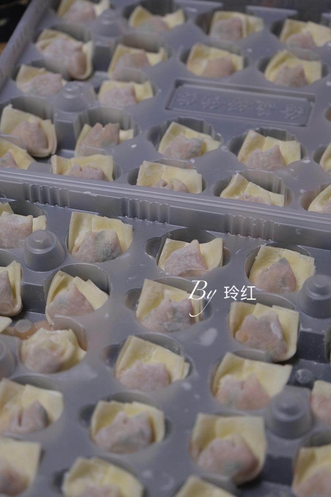 小美鲜肉馄饨的做法