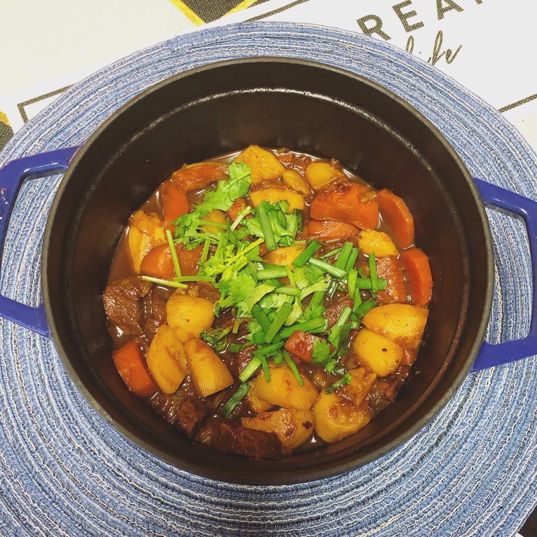 土豆炖牛肉