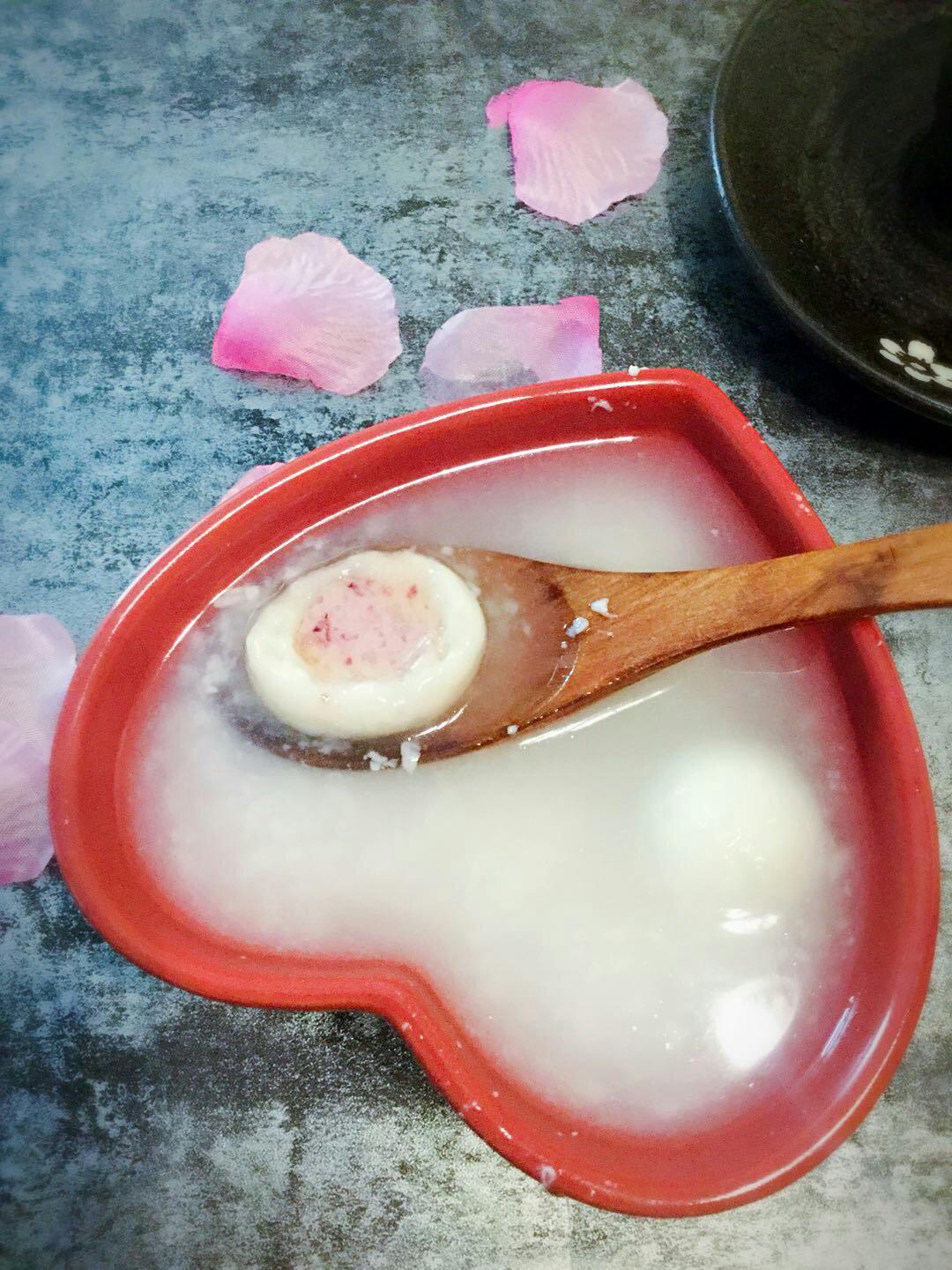 椰香紫薯汤圆