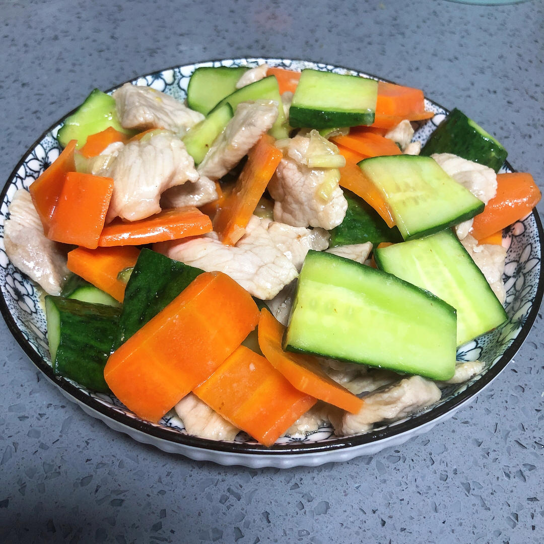 滑溜里脊#滑熘里脊（最简单的做法，吃出小时候的味道）