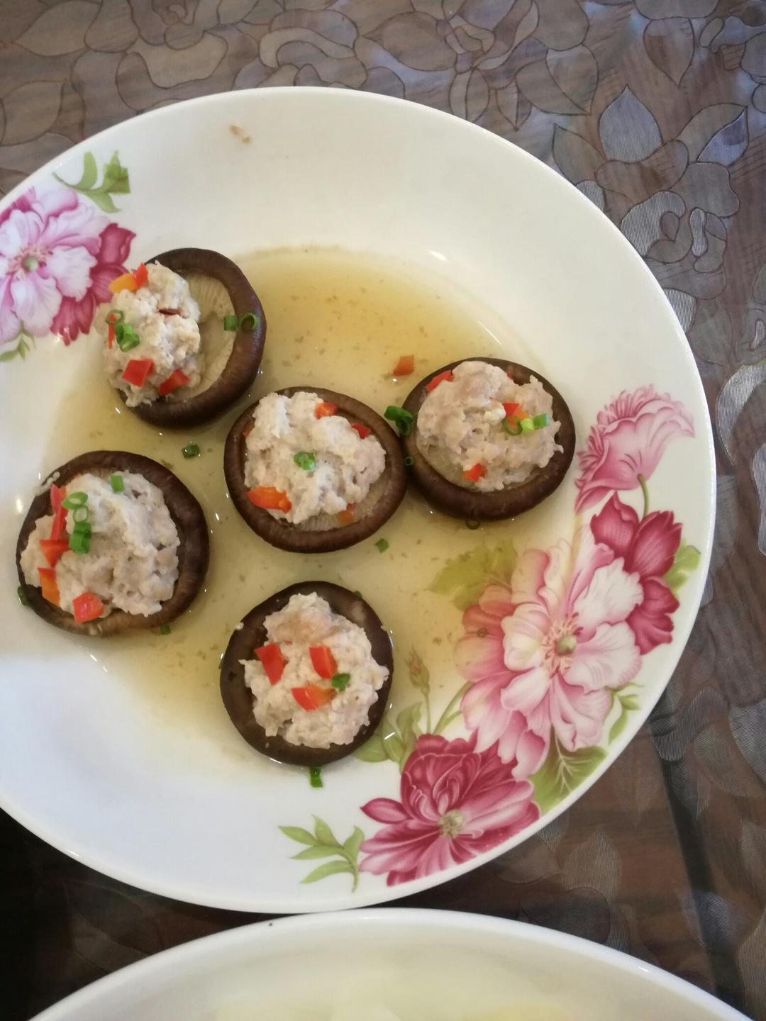 豆腐肉末酿香菇