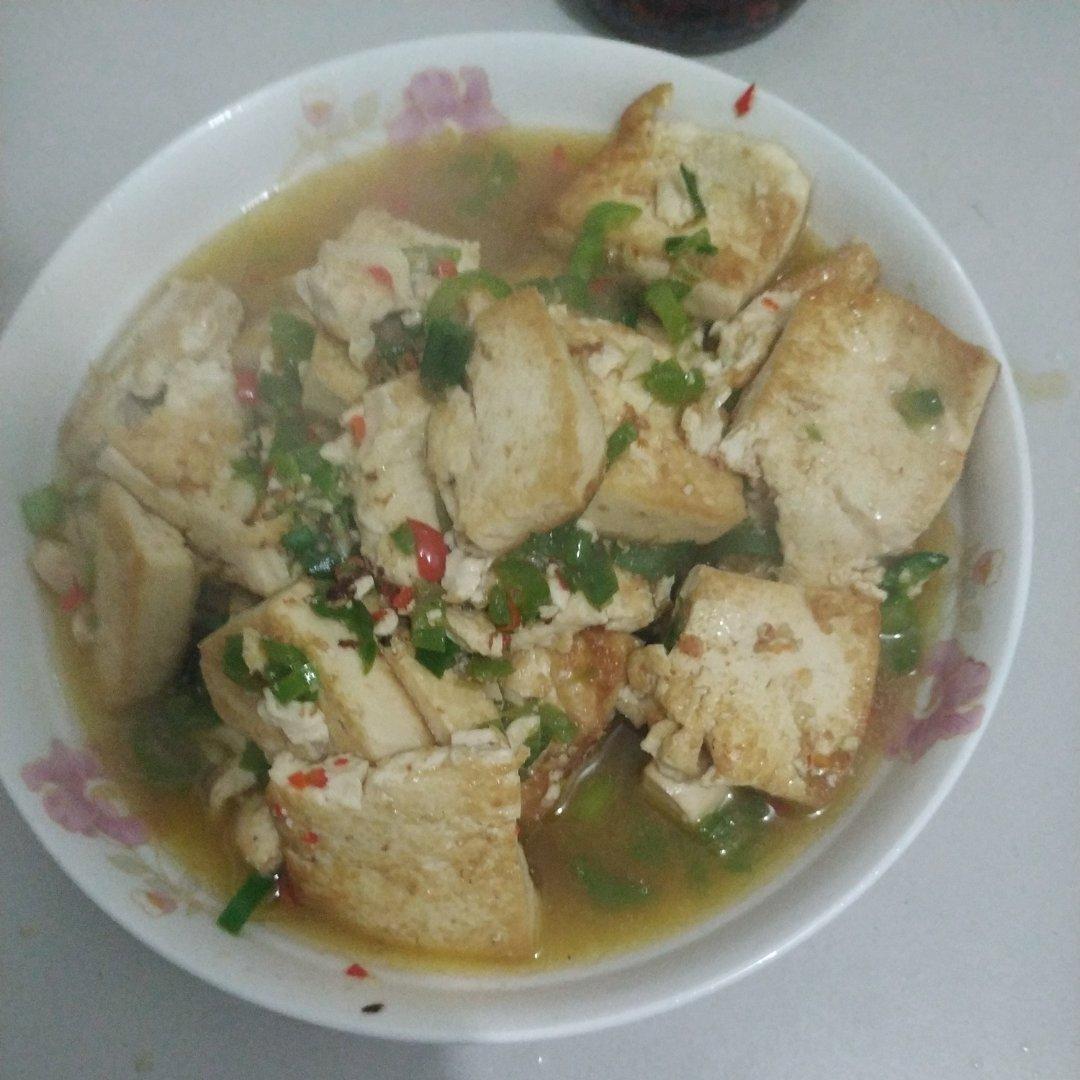 厨师长教你：“懒人烧豆腐”的家常做法，很简单懒人的做法，收藏