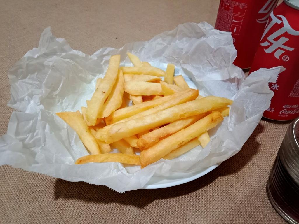 炸薯条（夏天薯条🍟＋可乐）外脆内软不用冷冻直的做法